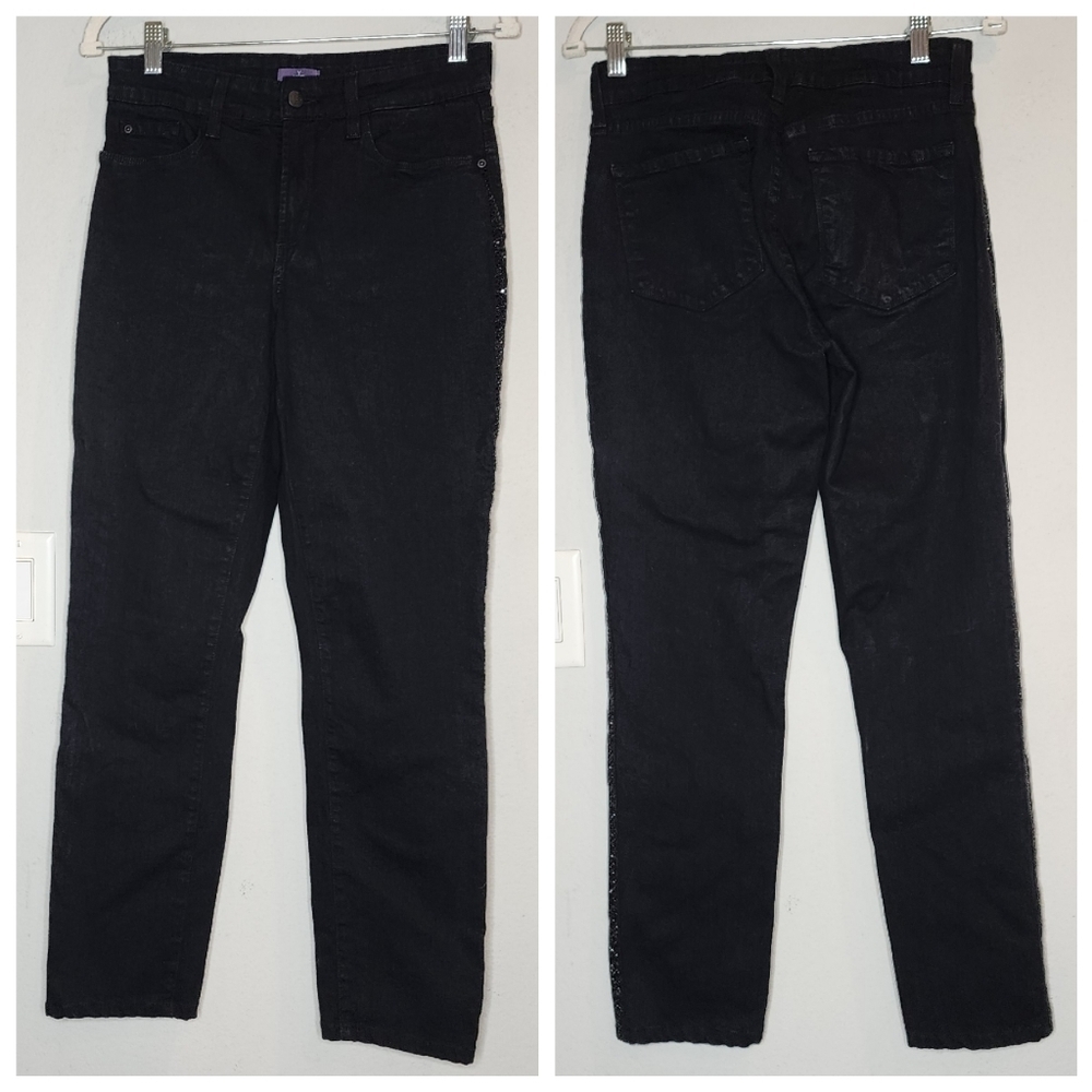 NYDJ Rhinestone Sides Black Jeans.‎  Women's size 6.